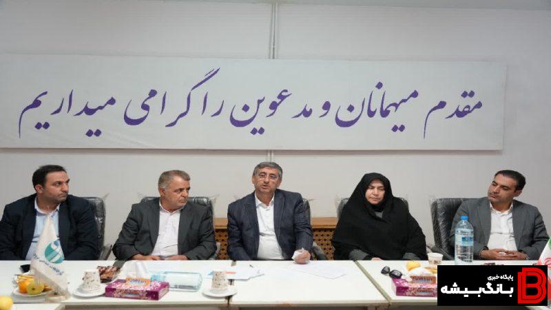 دستور استاندار برای رسیدگی ویژه به مشکلات نساجی بروجرد دستور استاندار برای رسیدگی ویژه به مشکلات نساجی بروجرد