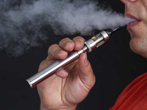 ارتباط بین سیگار الکترونیک وآسیب های خطرناک و برگشت ناپذیر ریه