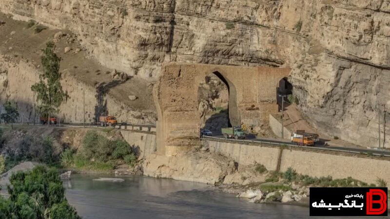 مرمت پل تاریخی پلدختر آغاز شد